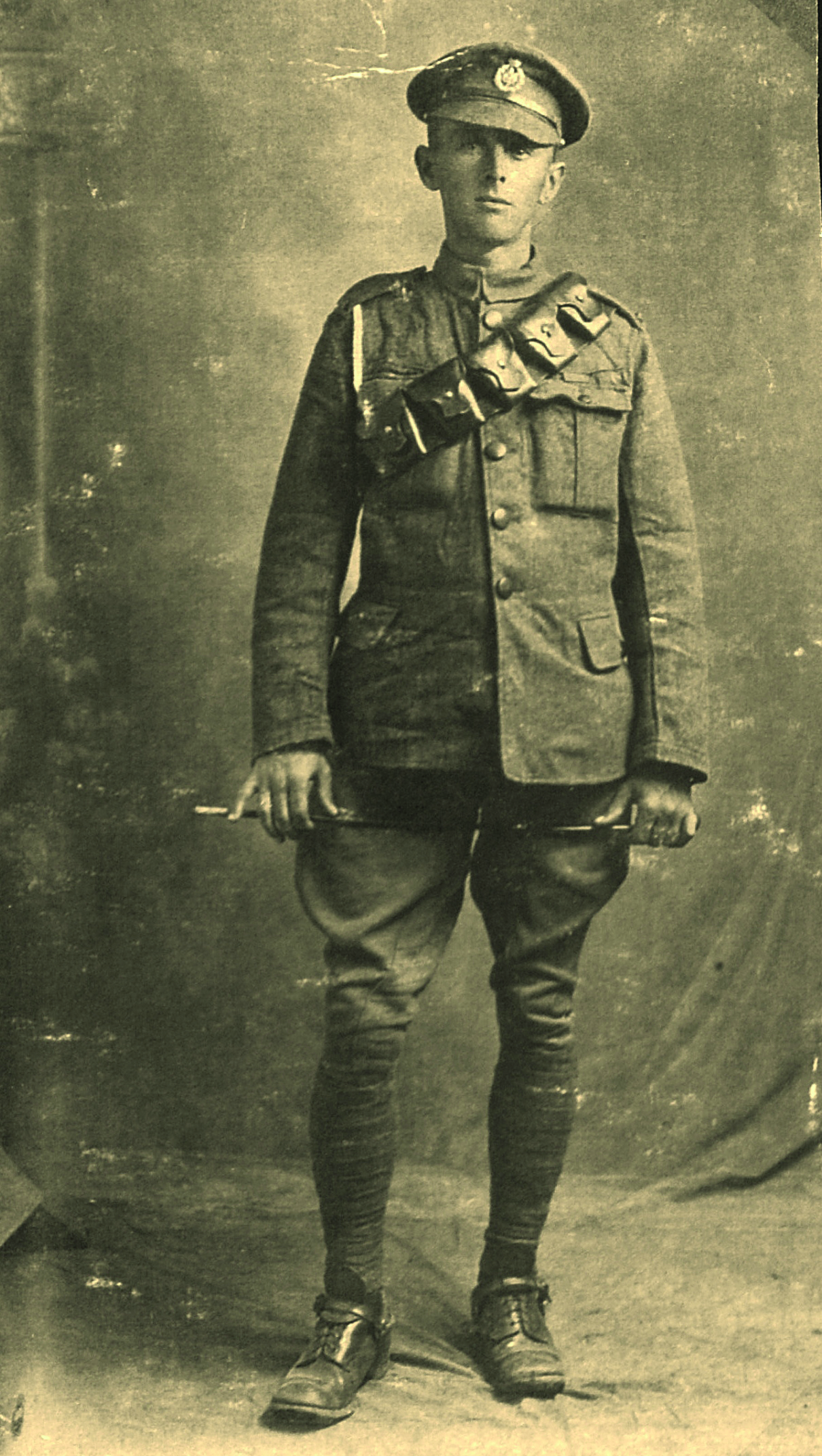Black and white photograph of a young man in First World War military uniform